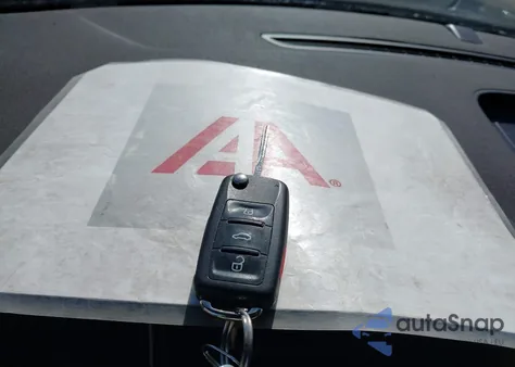 2016 Volkswagen Tiguan R-Line из США, поврежденный, VIN WVGAV7AX8GW073811